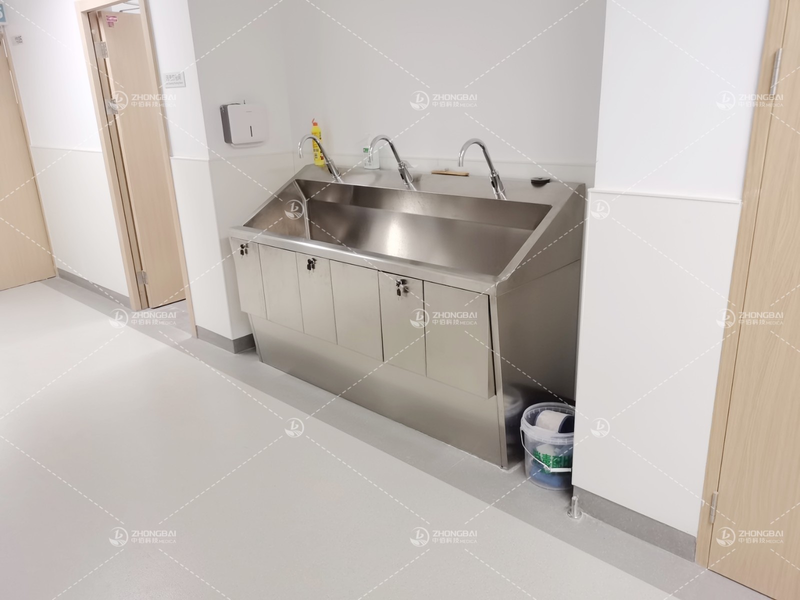 1698656658534898.jpg 1698656658534898.jpg