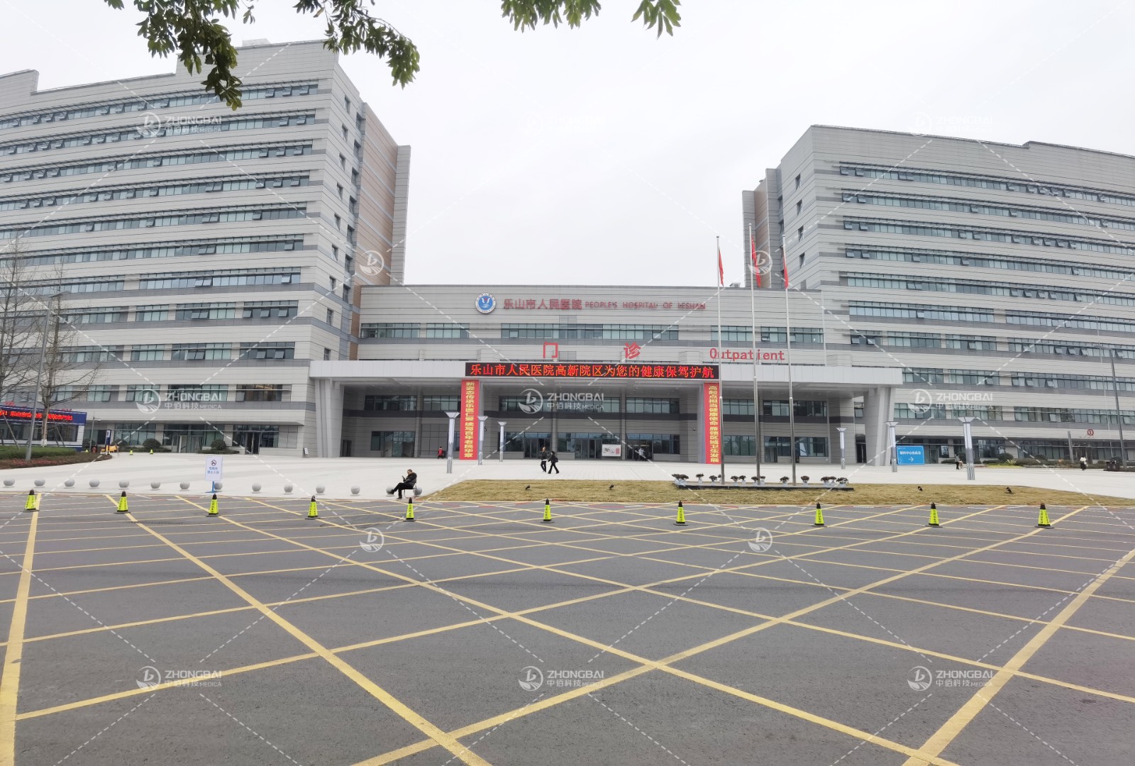 1711679073710400.jpg 1711679073710400.jpg